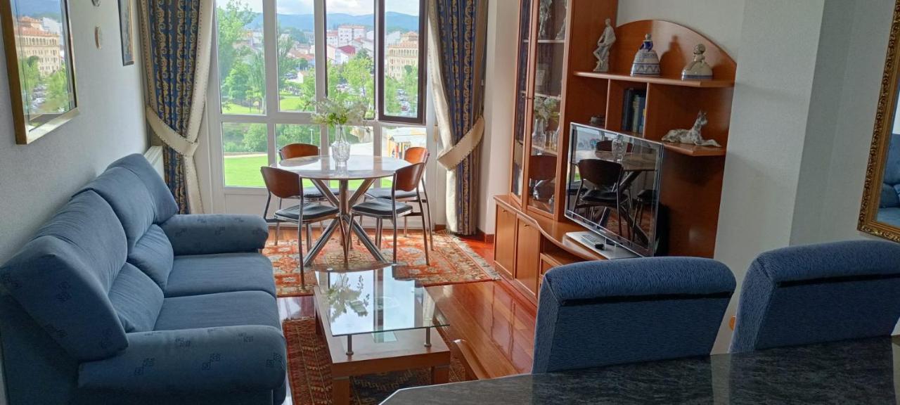 Apartamento Avelina Monforte De Lemos Exterior foto