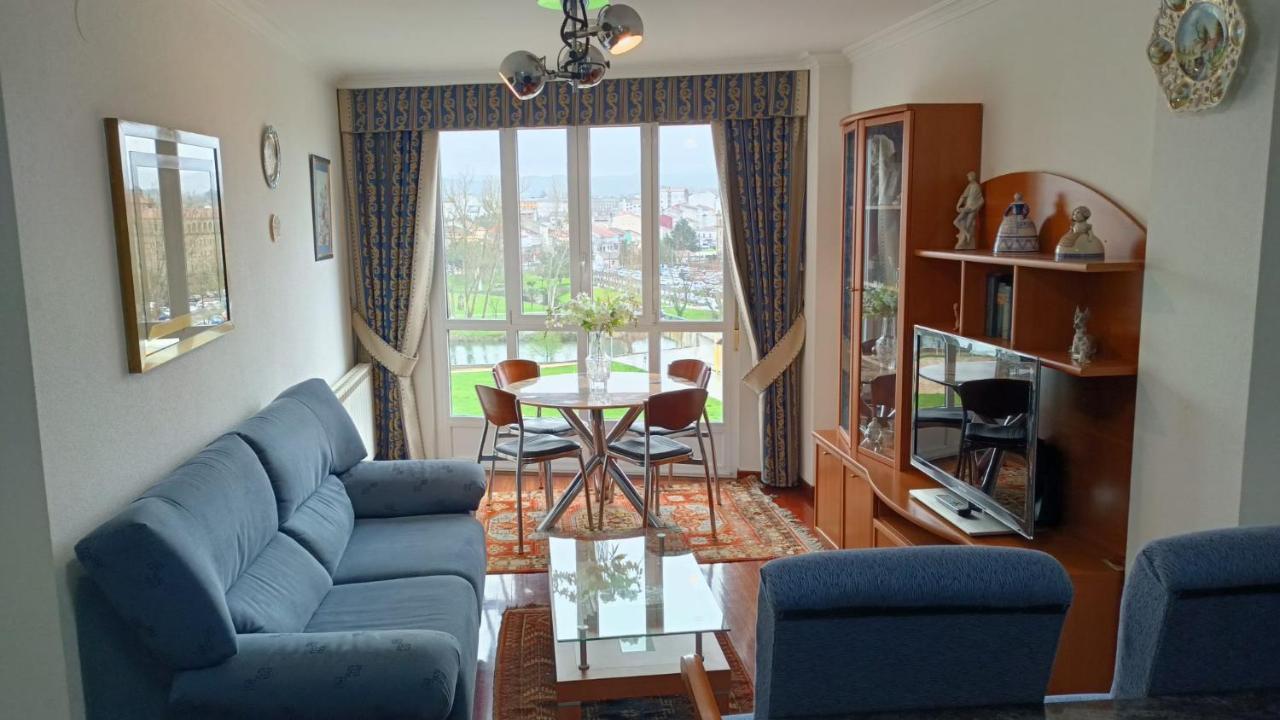 Apartamento Avelina Monforte De Lemos Exterior foto